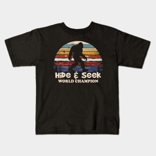 NEW COLOR HIDE AND SEEK WORLD CHAMPION Kids T-Shirt